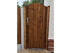 Closeboard Bow Top Gate